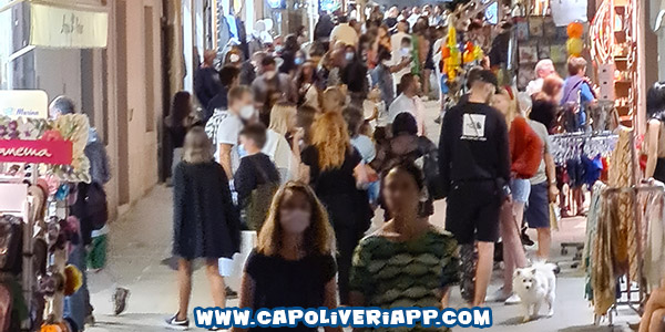 shopping tra le vie a capoliveri